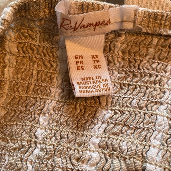 Revamped Linen crop top smocked backing adjustable straps - Picture 5 of 6